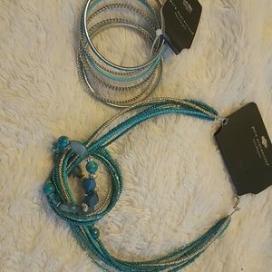 Beaded Turquoise Necklace & Bracelet Set